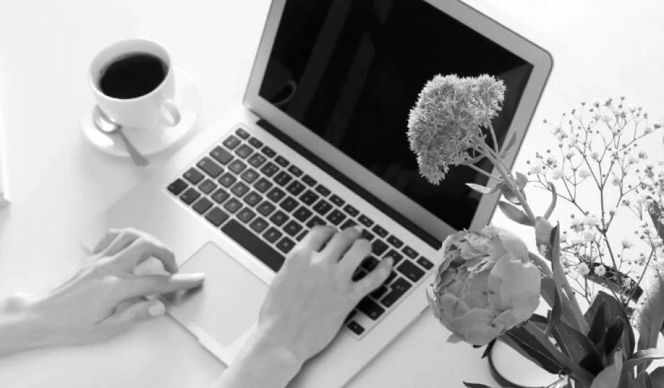 Financial & Business Solutions (1)